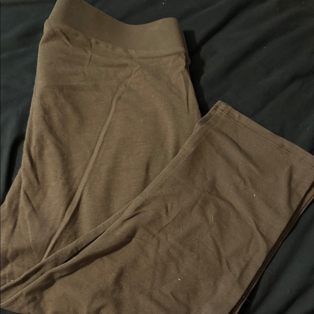 Brown capris with pockets